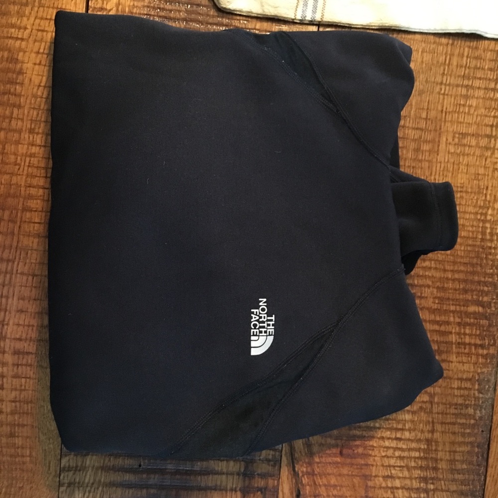 North Face Winter Athletic Pulliver